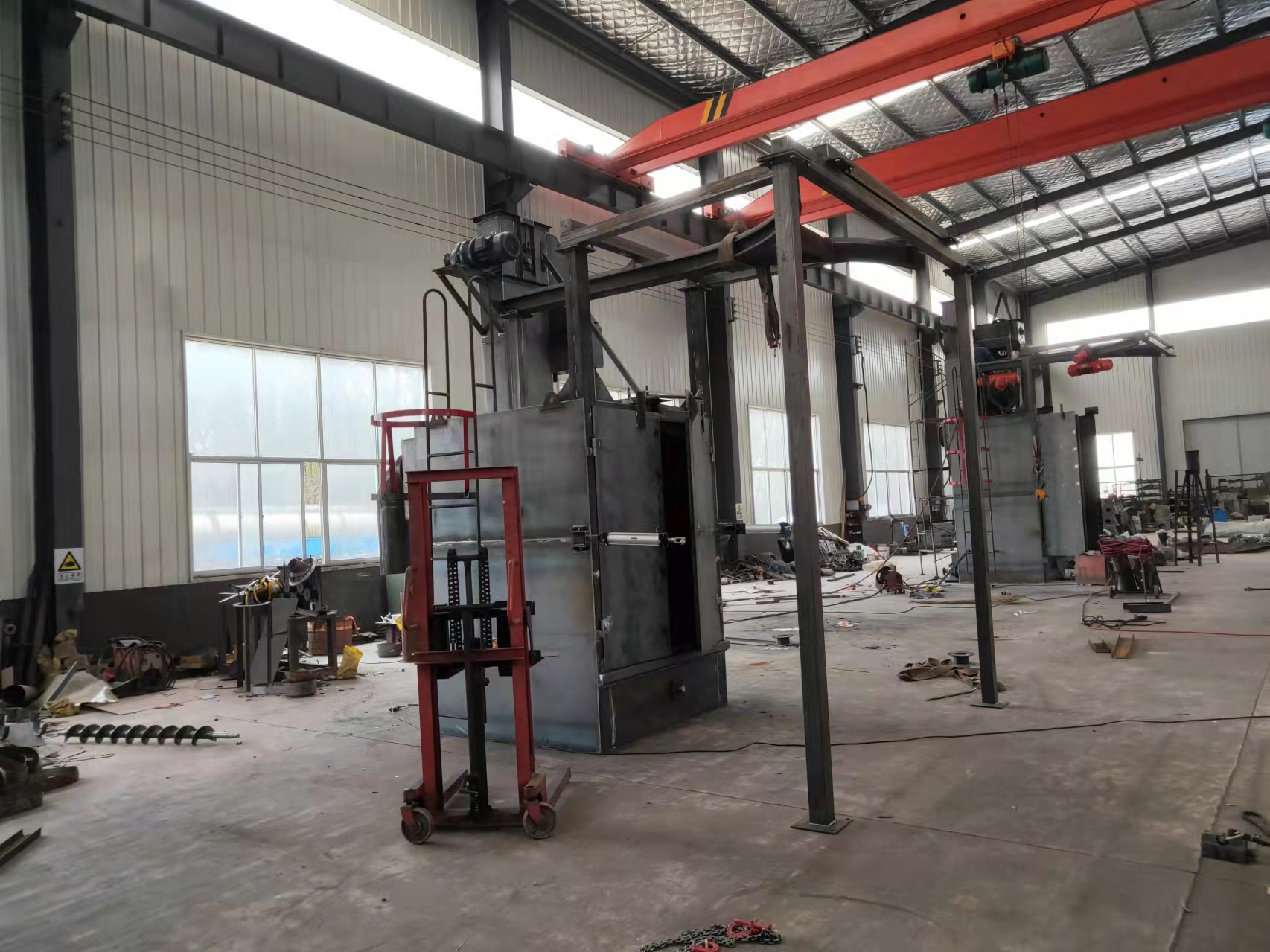 銅件打砂清理機_銅沙怎么分離_打砂機除銹